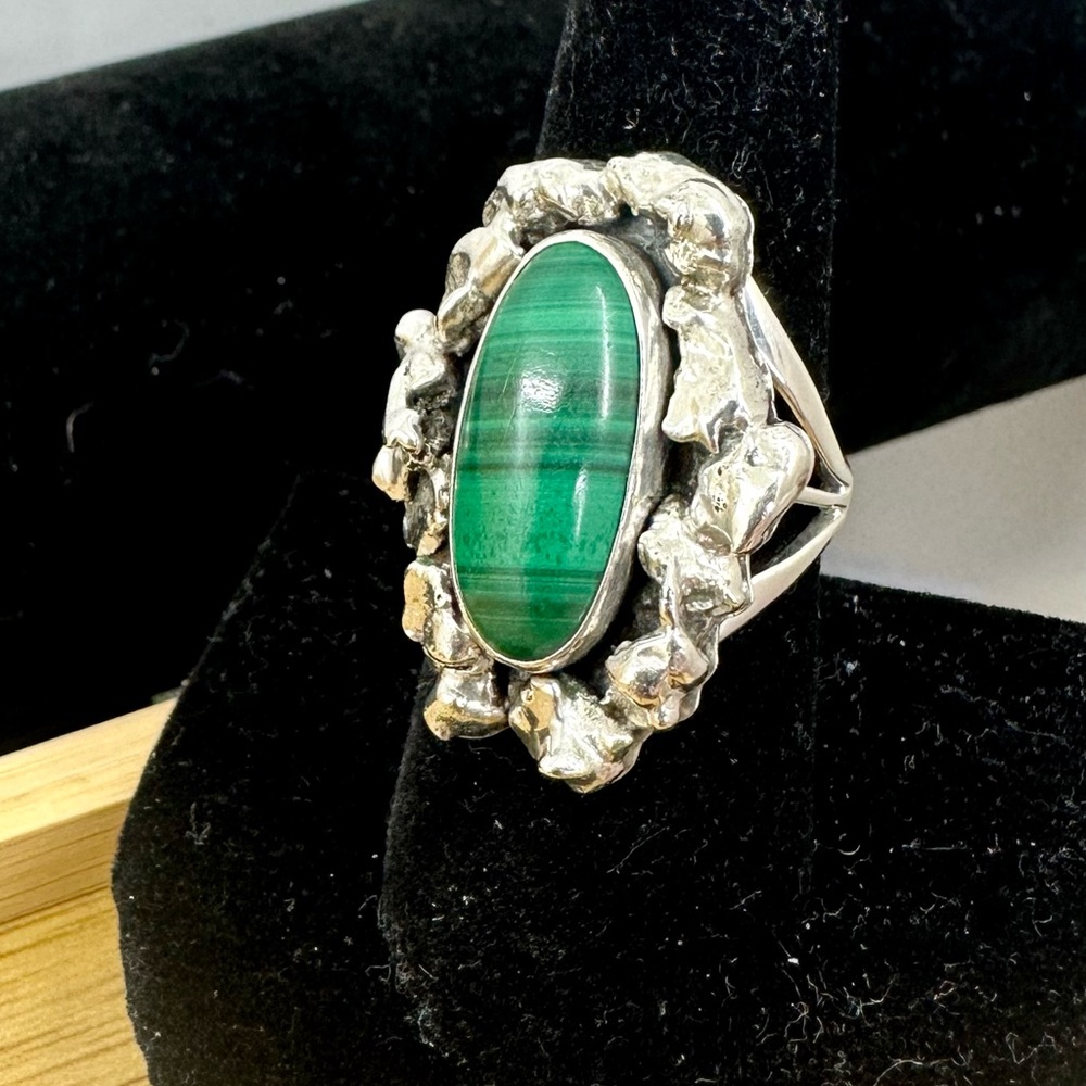 JIMMY SECATERO Navajo Sterling Silver Malachite Statement Ring; SIZE 8